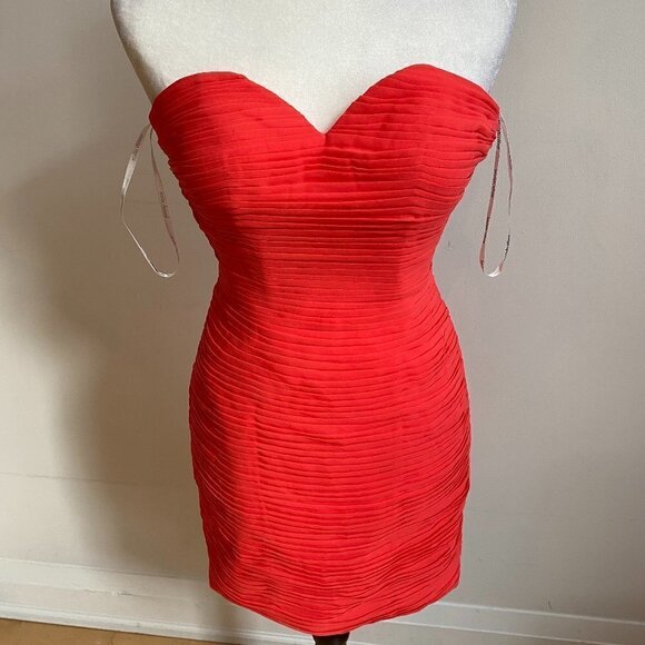LAVISH Alice Strapless Coral Mini Dress BNWOT 4 Sweetheart Neck Pleated Chiffon - Picture 2 of 8